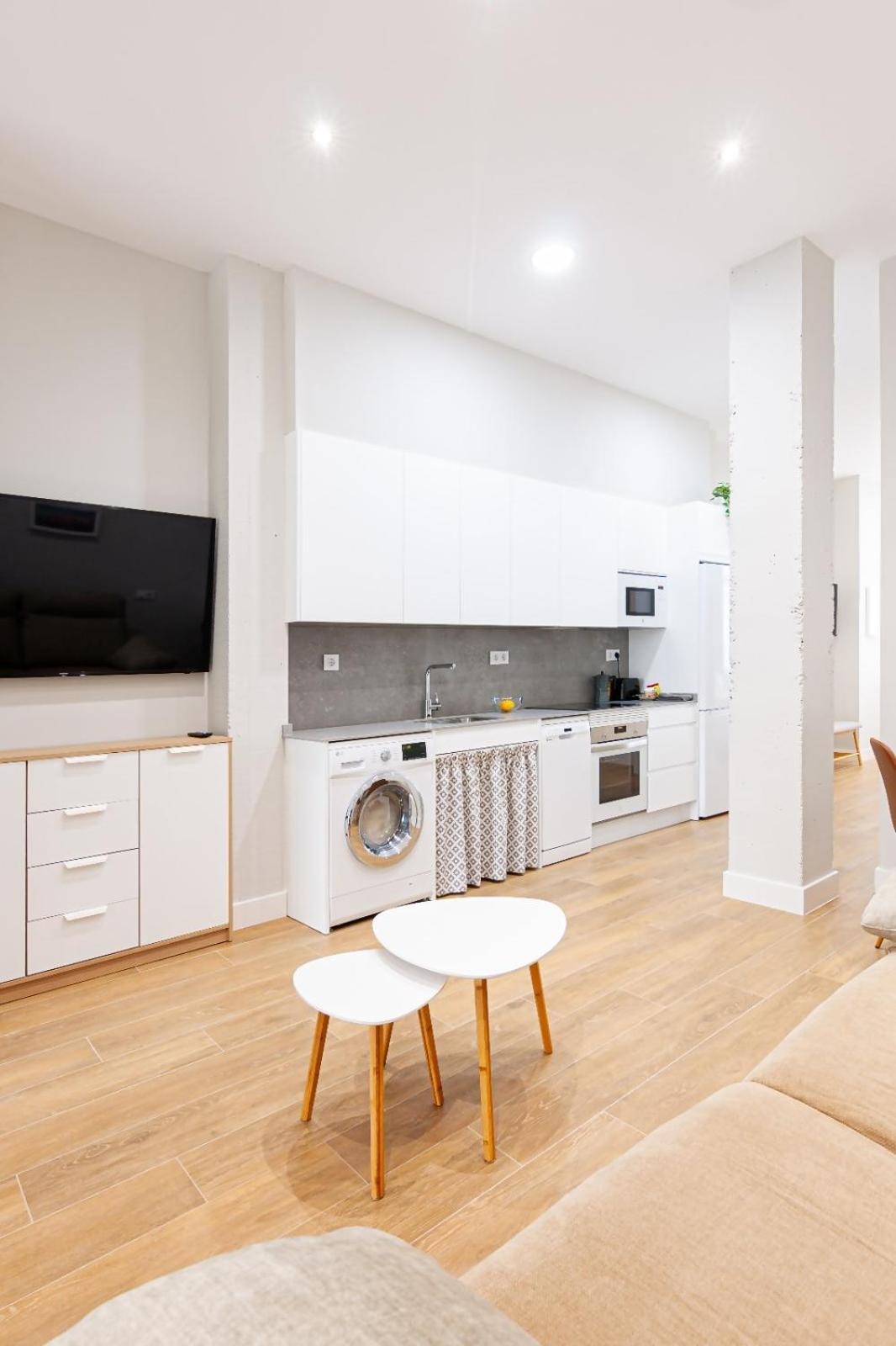 Av Gijon Poniente Playa Apartment Exterior foto