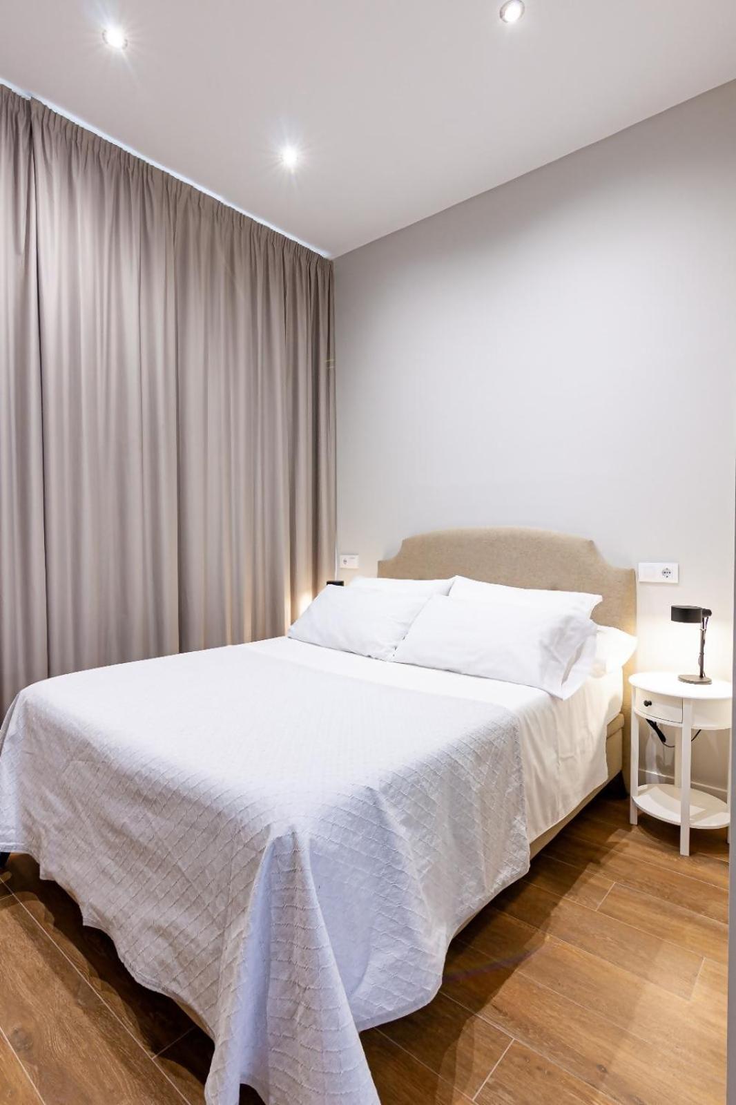 Av Gijon Poniente Playa Apartment Exterior foto